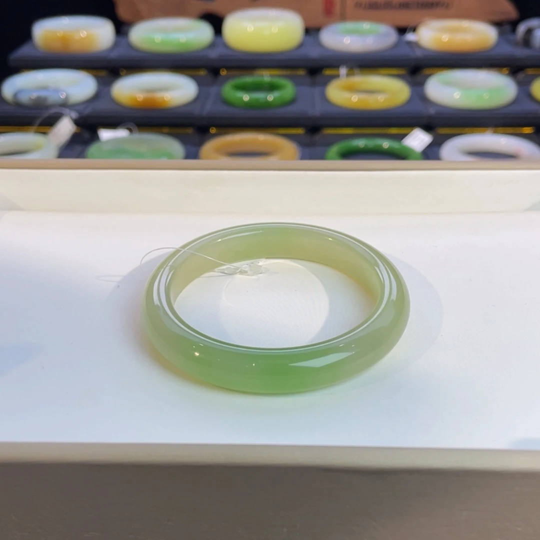 和田玉未镶嵌手镯冰底翠青57+