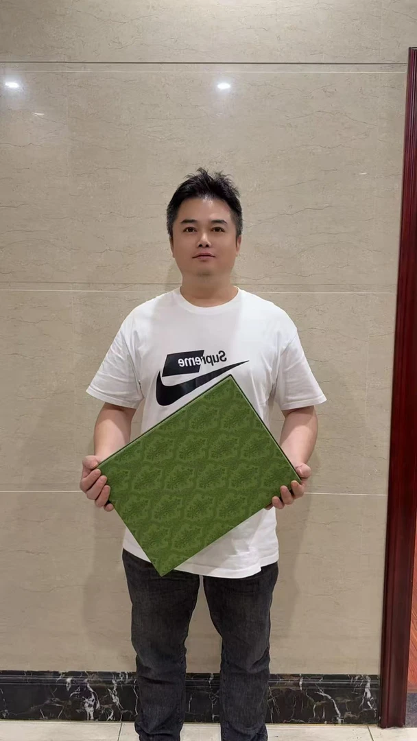 (11.19)男女情侣鞋子3151122-111