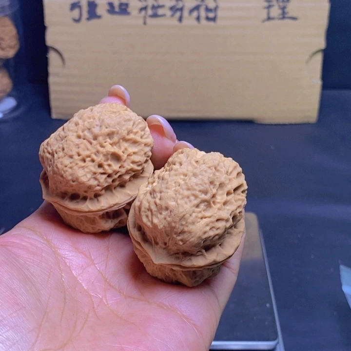 把件文玩核桃Y35-44mm