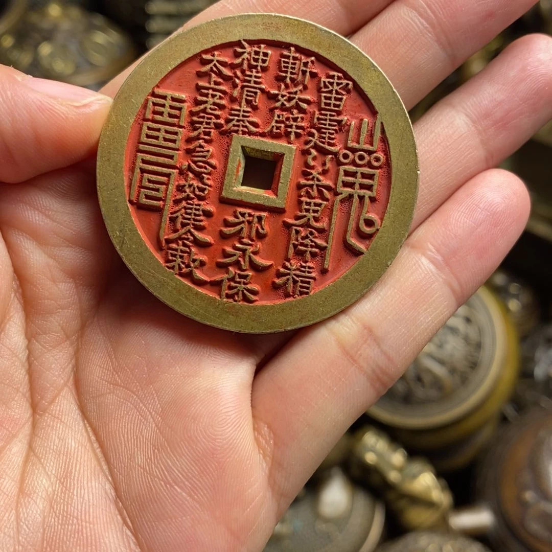 精美铜器做工精良