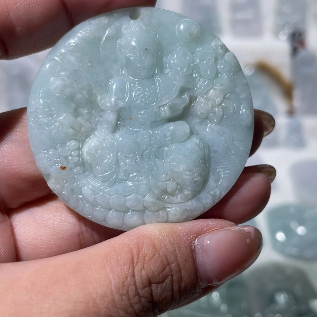 翡翠未镶嵌颈饰普贤