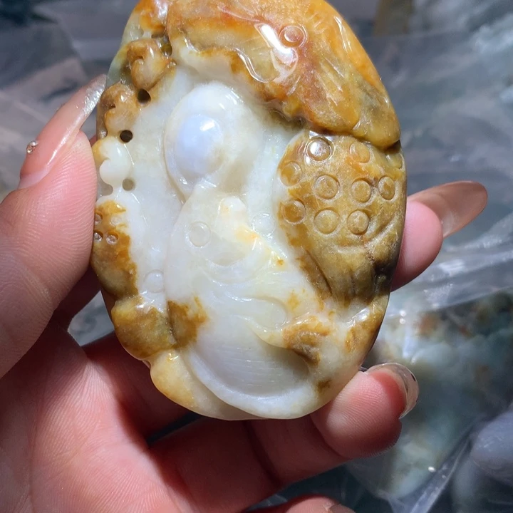 翡翠未镶嵌颈饰保真天然A货翡翠