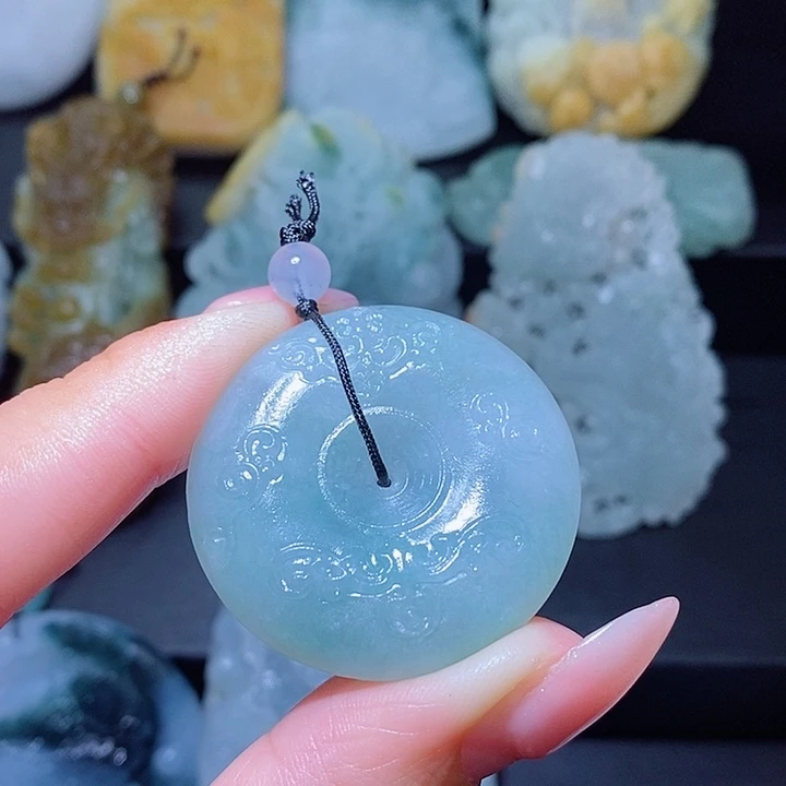 定制翡翠未镶嵌翡翠