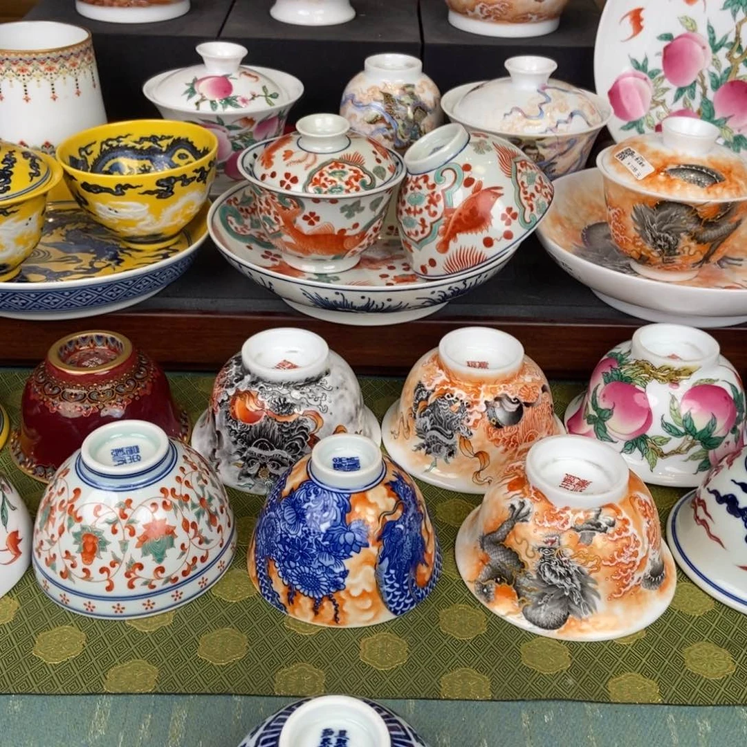 陶瓷的设计师是什么时候