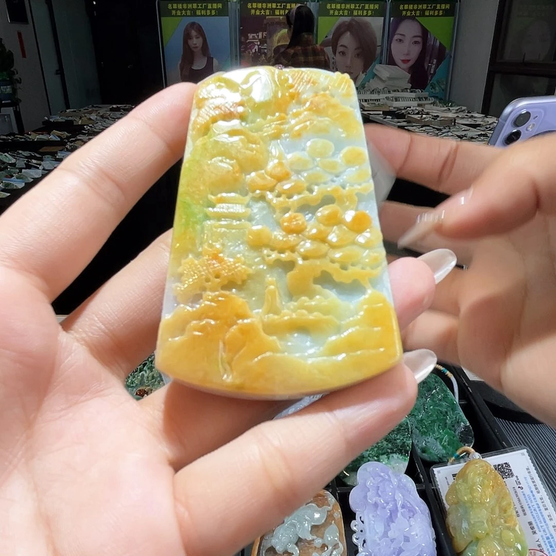 颈饰未镶嵌翡翠一