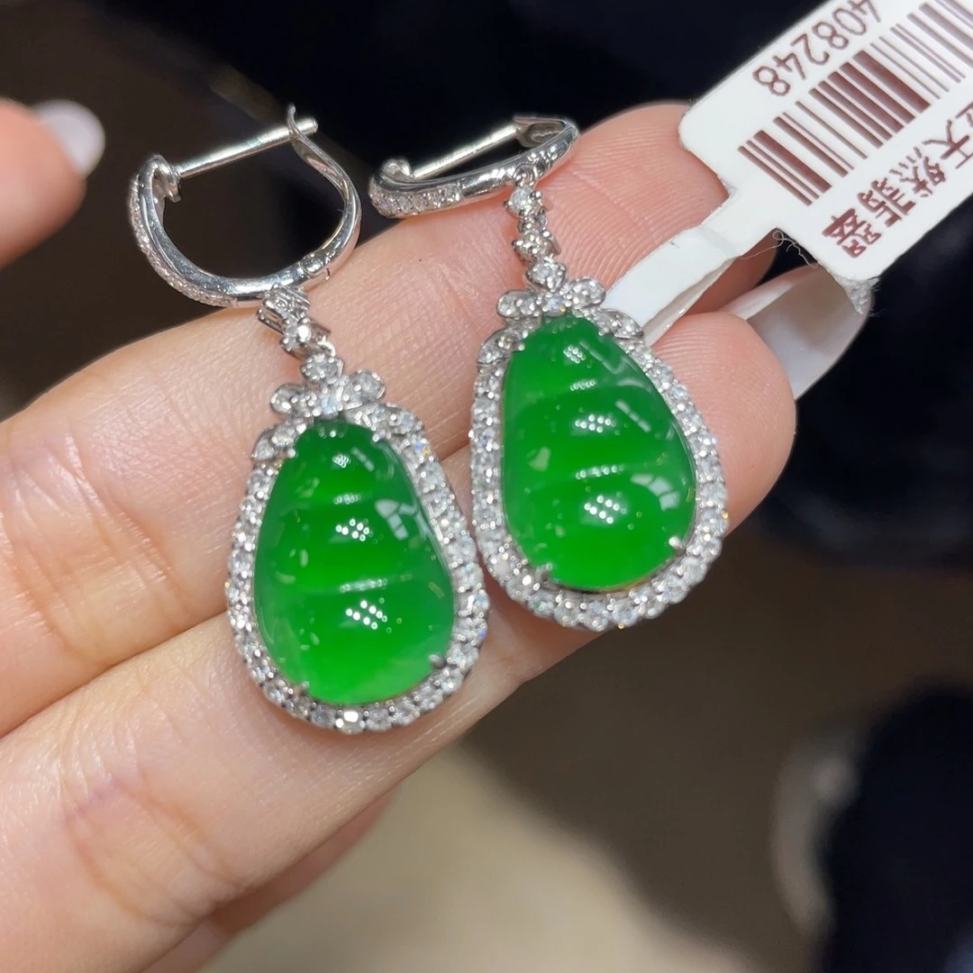 翡翠颈饰18K金镶嵌天然缅甸翡翠a货