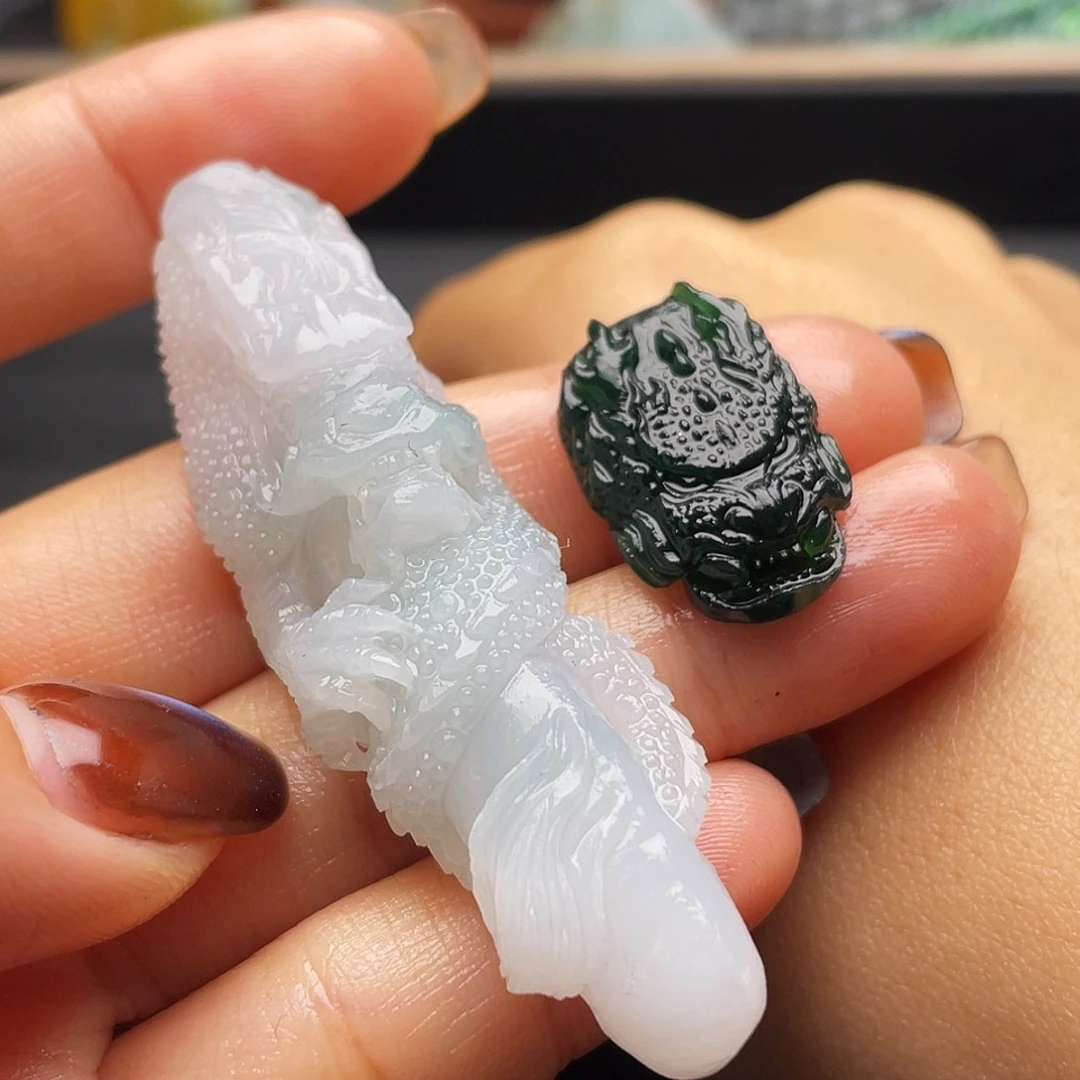 未镶嵌定制翡翠青**上天然
