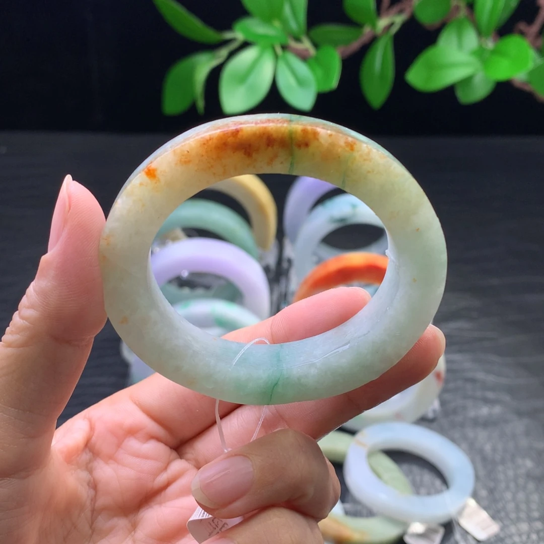 未镶嵌手镯定制翡翠