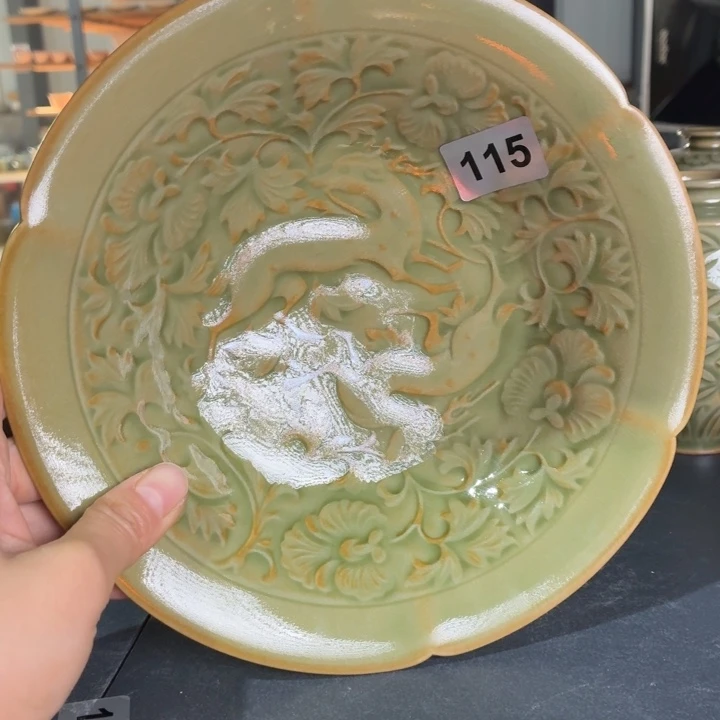 橄榄青釉卧鹿盘子115