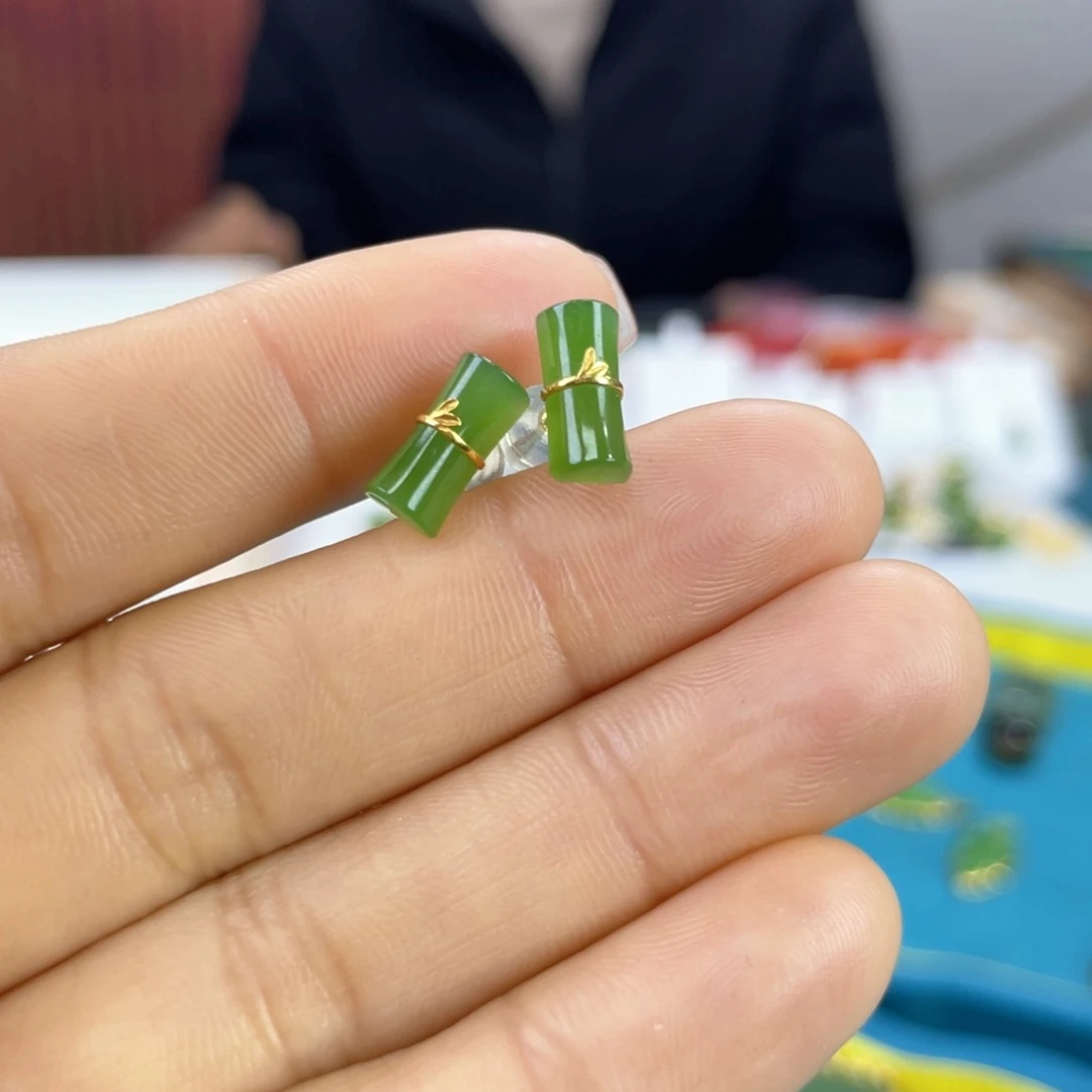 和田玉耳饰18K金镶嵌