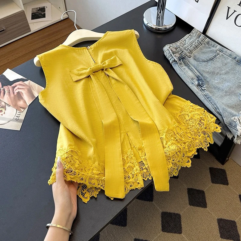 韩系设计感蕾丝拼接无袖背心2025夏季新款女洋气减龄百搭显瘦上衣