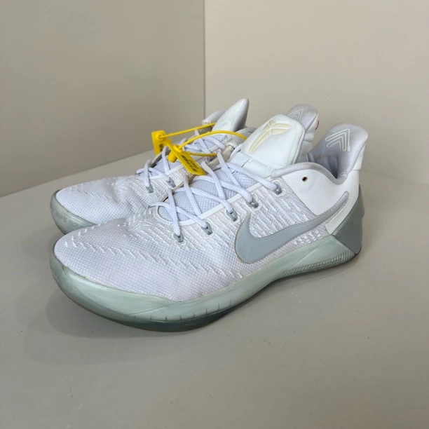 99新 maje 95新 maje 科比AD白银 40.5码 带原盒