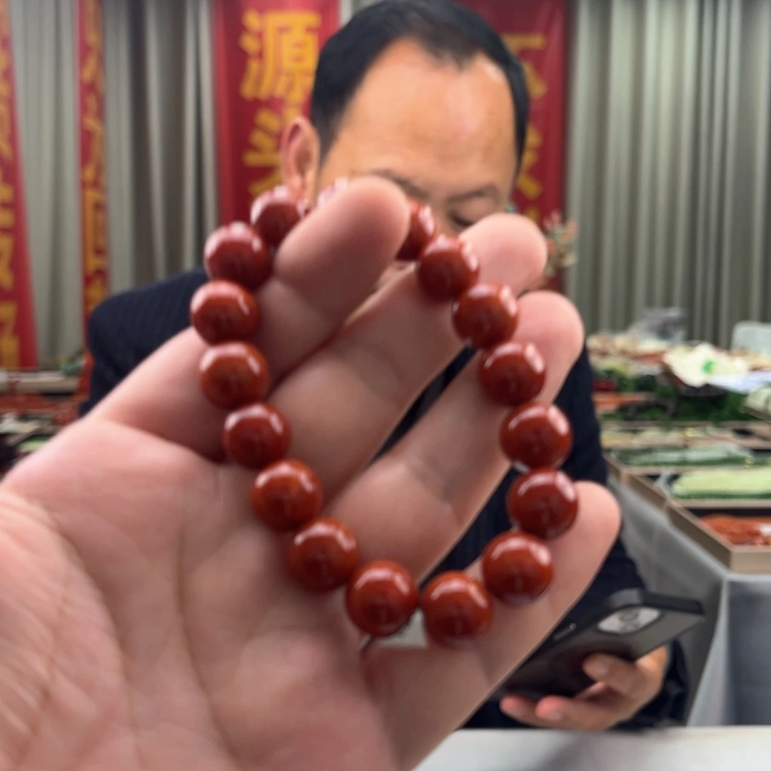 南红玛瑙颈饰未镶嵌柿子红手串