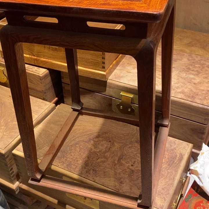 刺猬紫檀（非洲黄花梨）猪**、