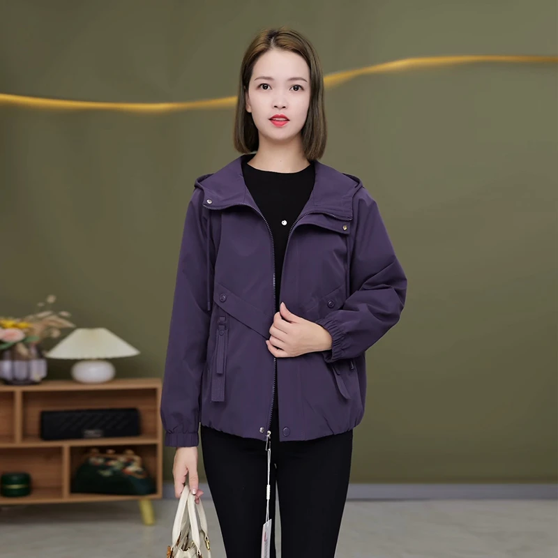 C037新款轻奢秋季女装短款休闲秋季外套气质减龄时尚中年大码外套