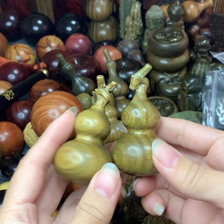 紫檀木类家具传*