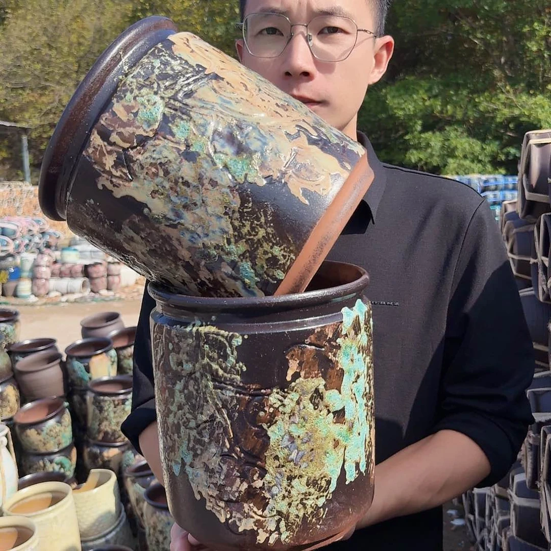 紫砂花盆口21高23（两个石榴姹寂