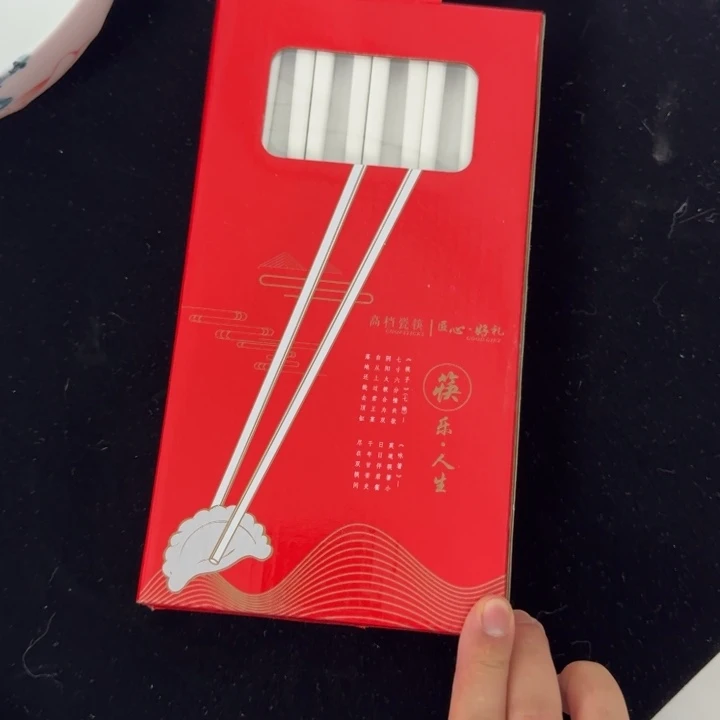 景德镇陶瓷手工制作