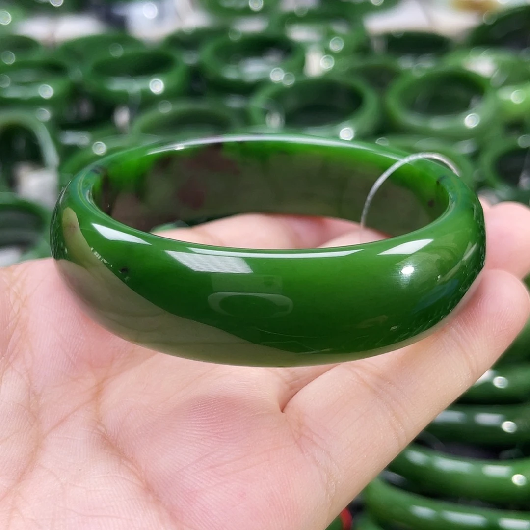 未镶嵌手镯和田玉（碧玉）