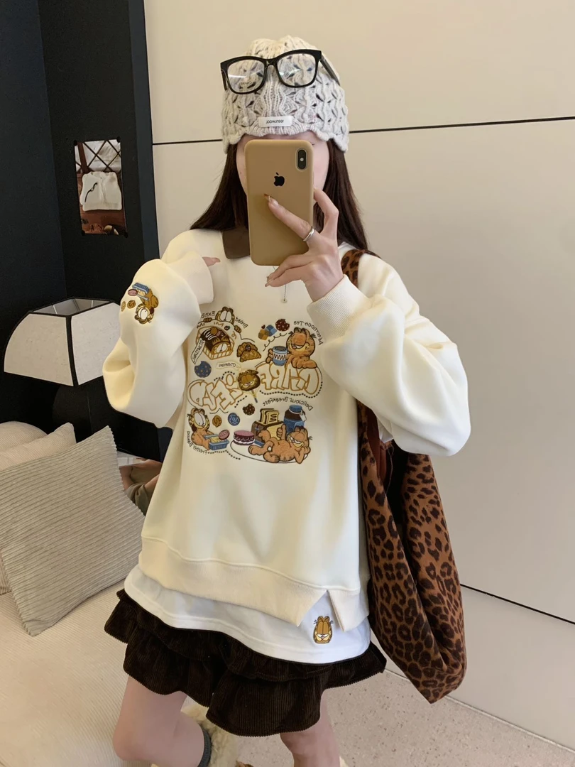 小雅姐姐  减龄卡通刺绣加绒假两件撞色休闲卫衣KF72