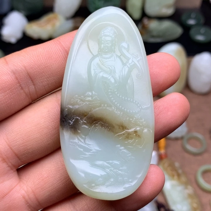 和田玉（糖玉）未镶嵌颈饰