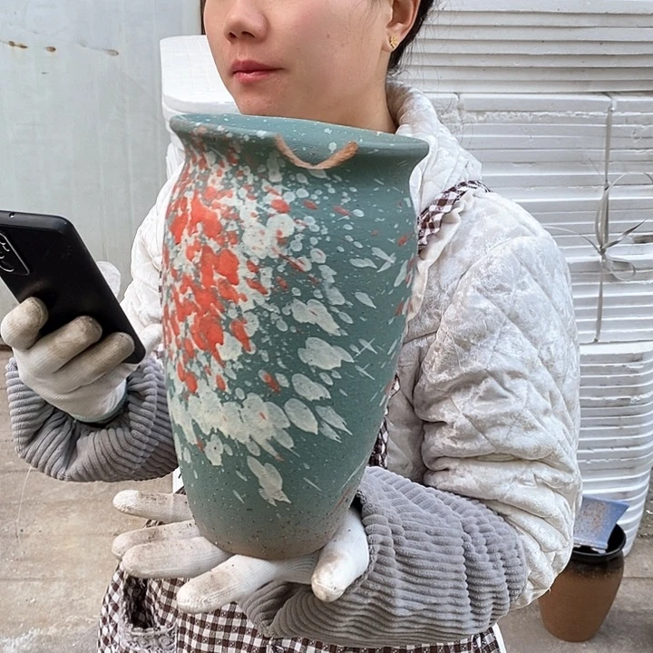 紫砂花盆磕碰瑕疵口15高25