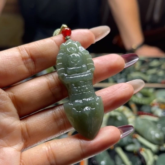 和田玉未镶嵌挂件