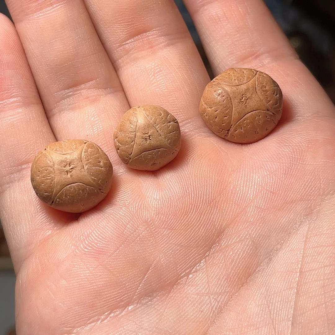 桃核吊坠17mm麒麟眼，开孔不退，偏远不包