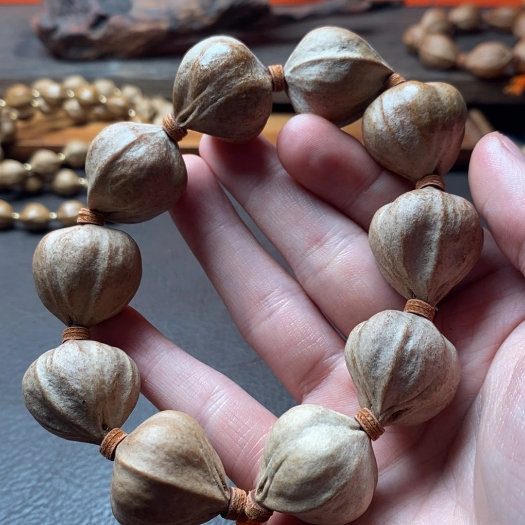 橄榄核吊坠橄榄核