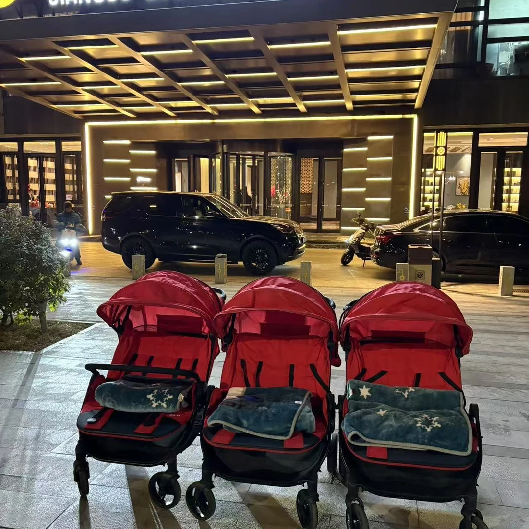 0 - 4岁可坐躺一体轻便折叠婴儿推车遛娃神器