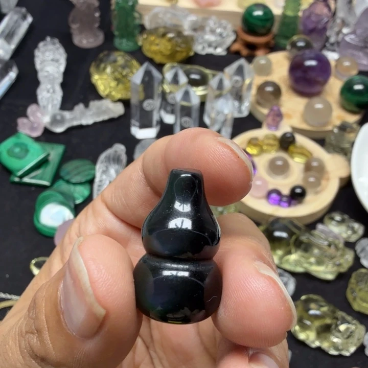 未镶嵌珠宝半成品水晶