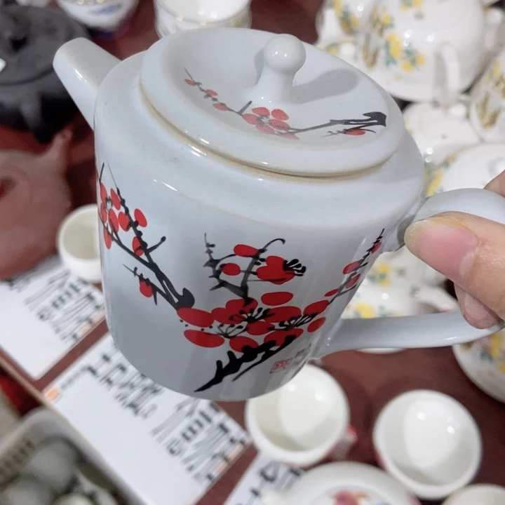 茶具微瑕，介意勿拍