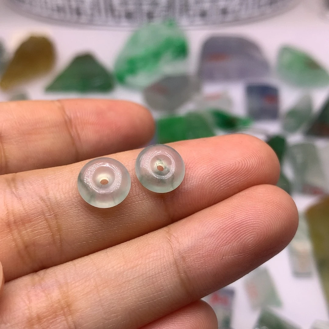 看***涛定制翡翠未镶嵌天然翡翠定制