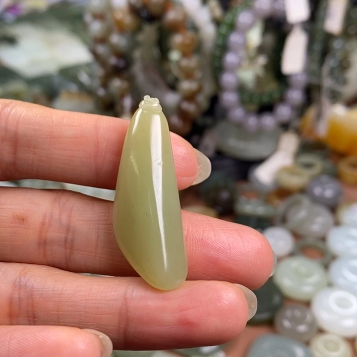 和田玉（糖玉）未镶嵌手链