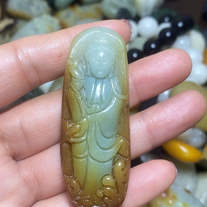 和田玉未镶嵌挂件