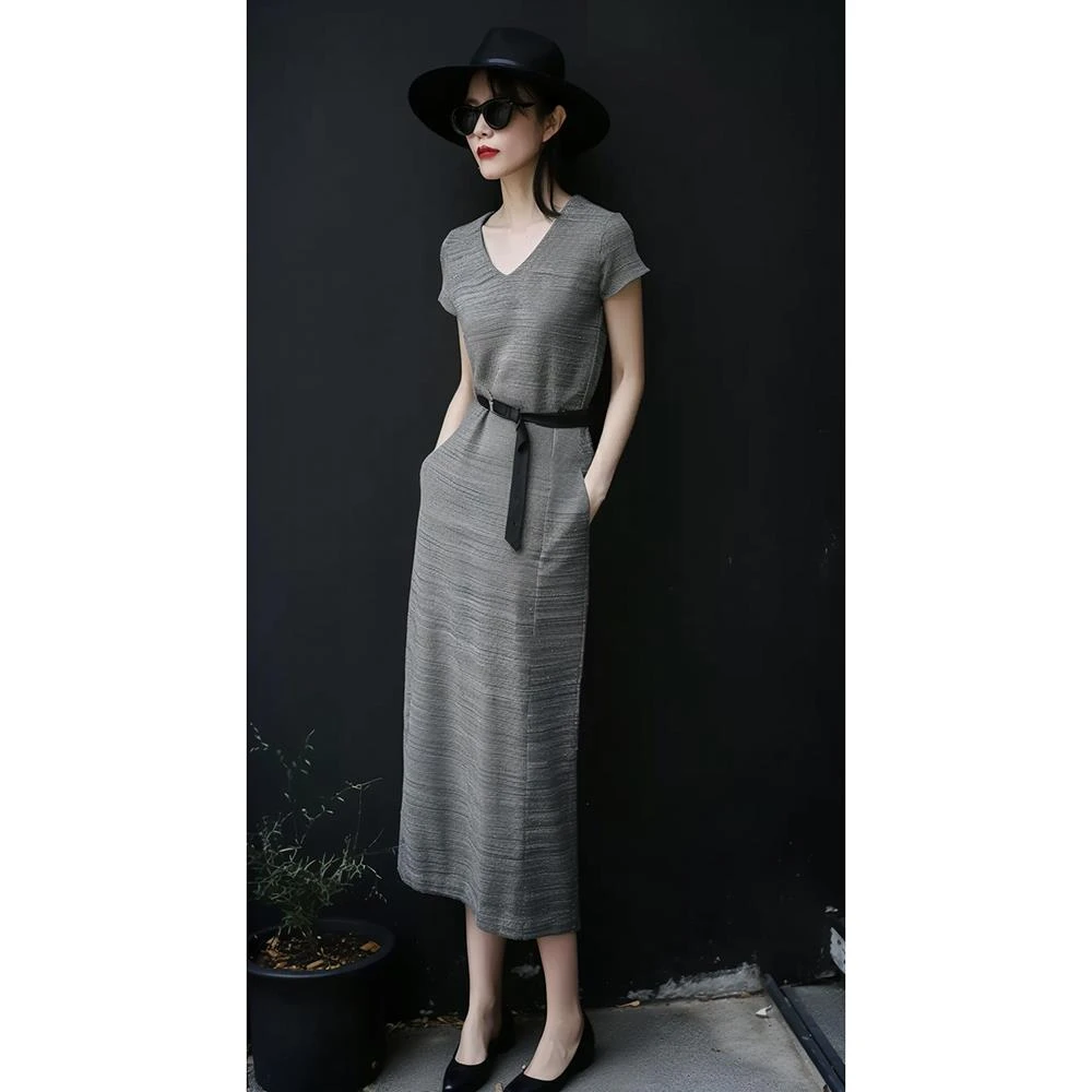 法式灰色连衣裙2025新款上流社会轻奢高级感轻奢高端精致长裙女夏