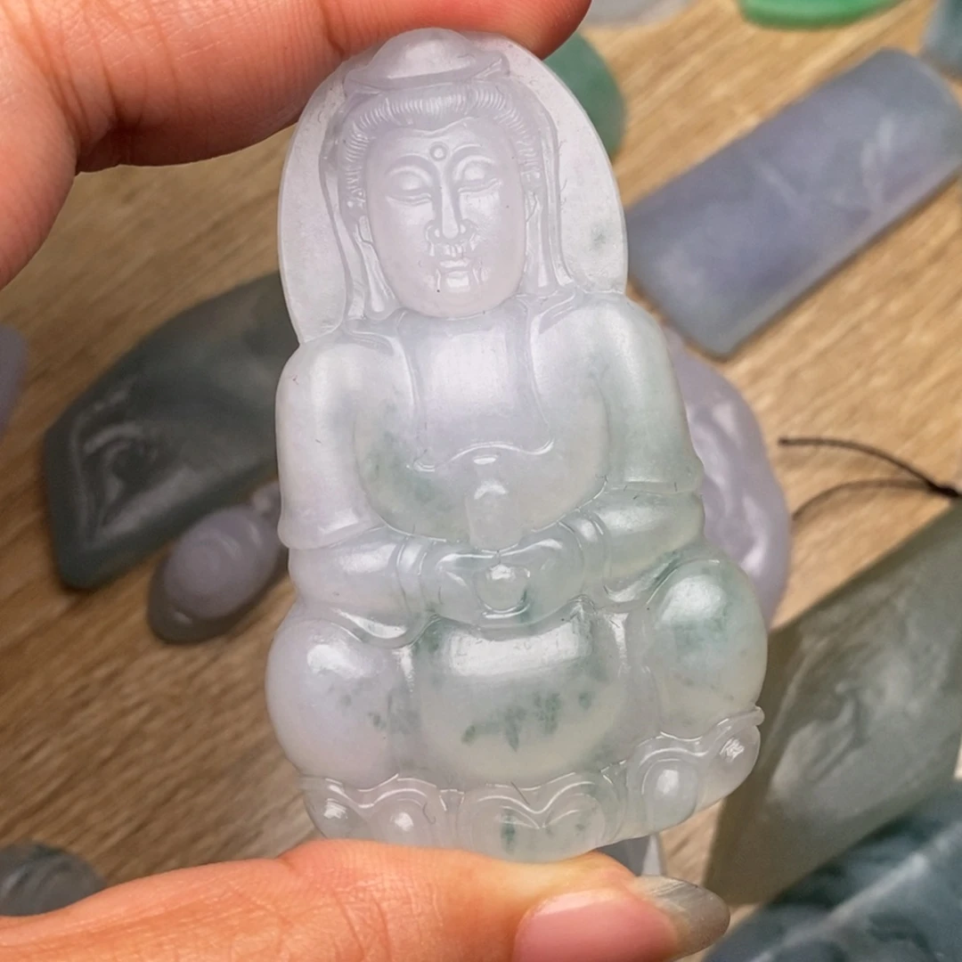 翡翠未镶嵌颈饰毛货观音