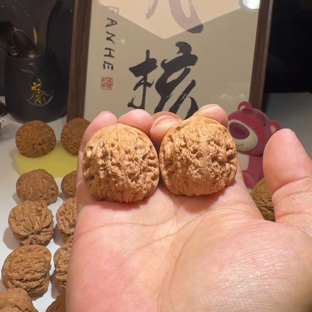 笨***名吊坠文玩核桃37尺寸宽城狮子头