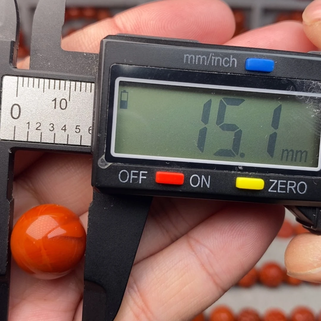 南红玛瑙配饰未镶嵌微瑕