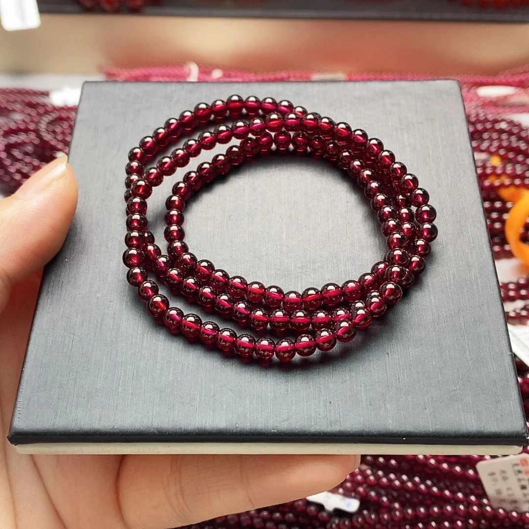 手链未镶嵌石榴石4.5mm毕业级