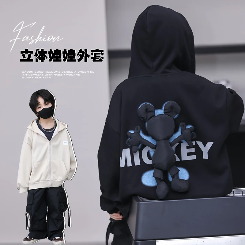 童装中大童连帽休闲风运动早秋季字母卡通风普通外套小学生外套