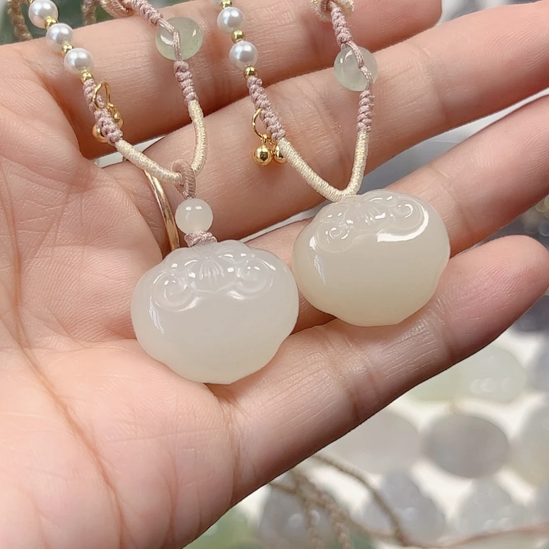 颈饰未镶嵌和田玉A****t