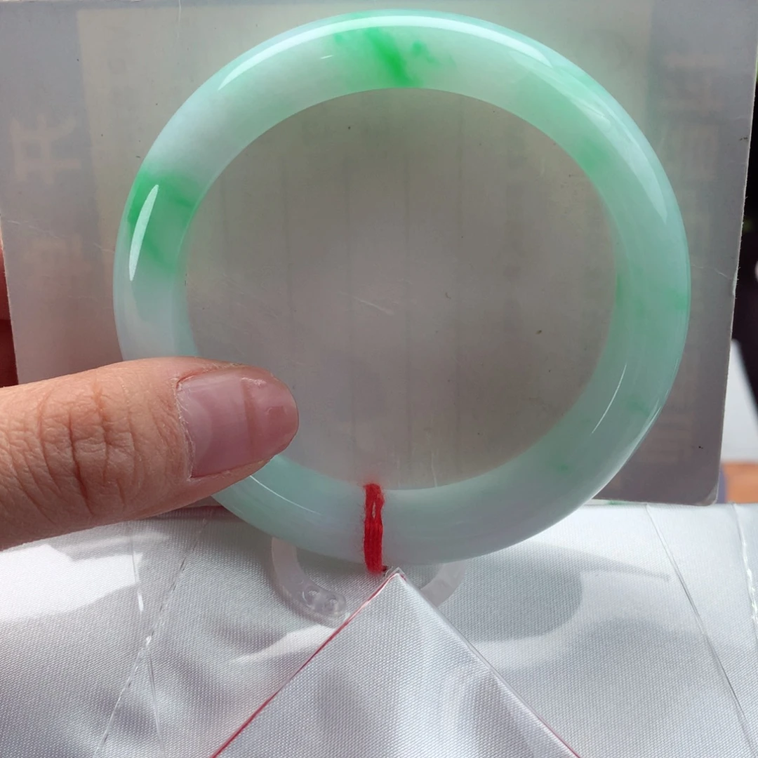 翡翠未镶嵌手镯纯天然13