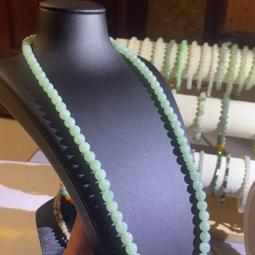 翡翠未镶嵌手链缅甸翡翠A货卡7.8