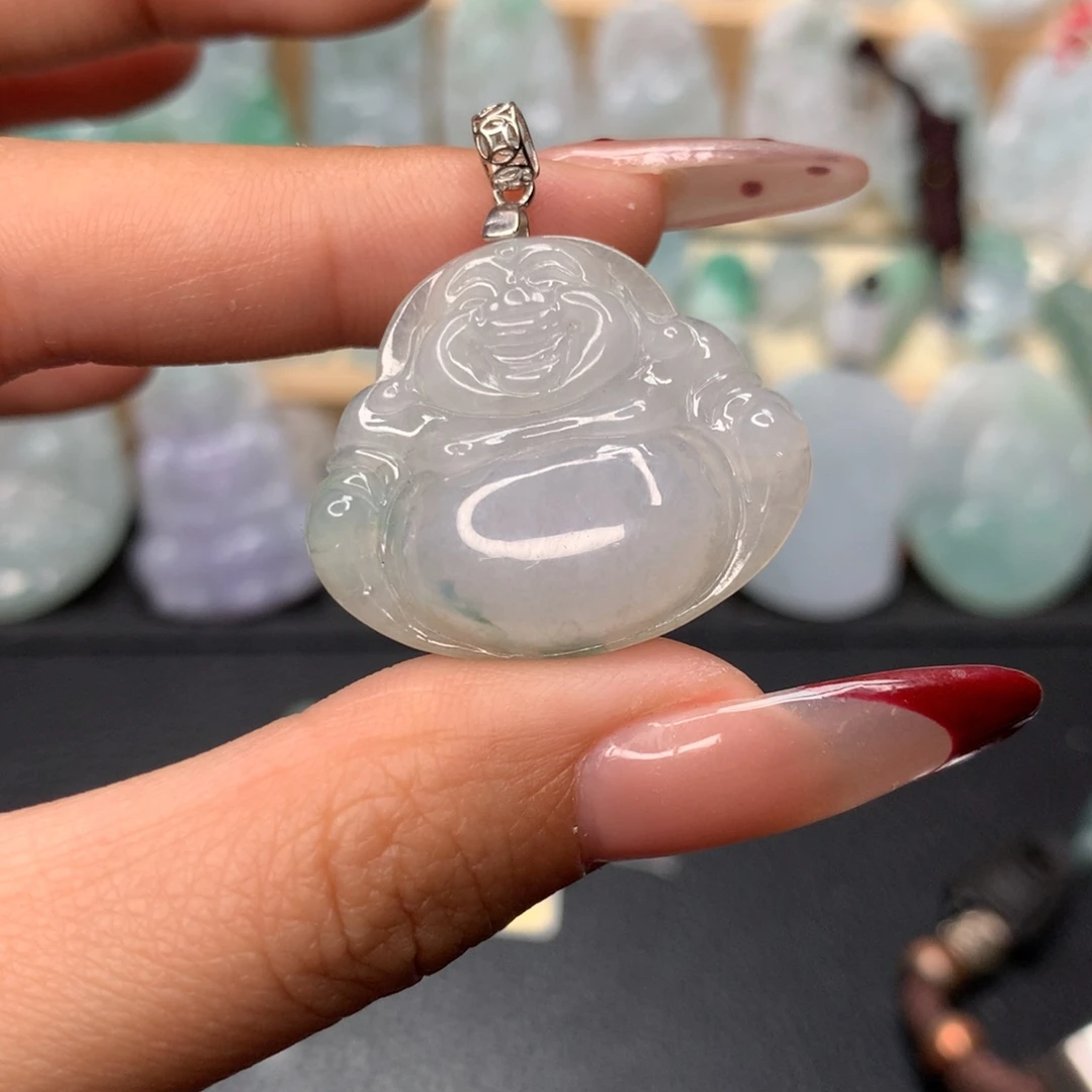 翡翠颈饰未镶嵌佛公吊坠