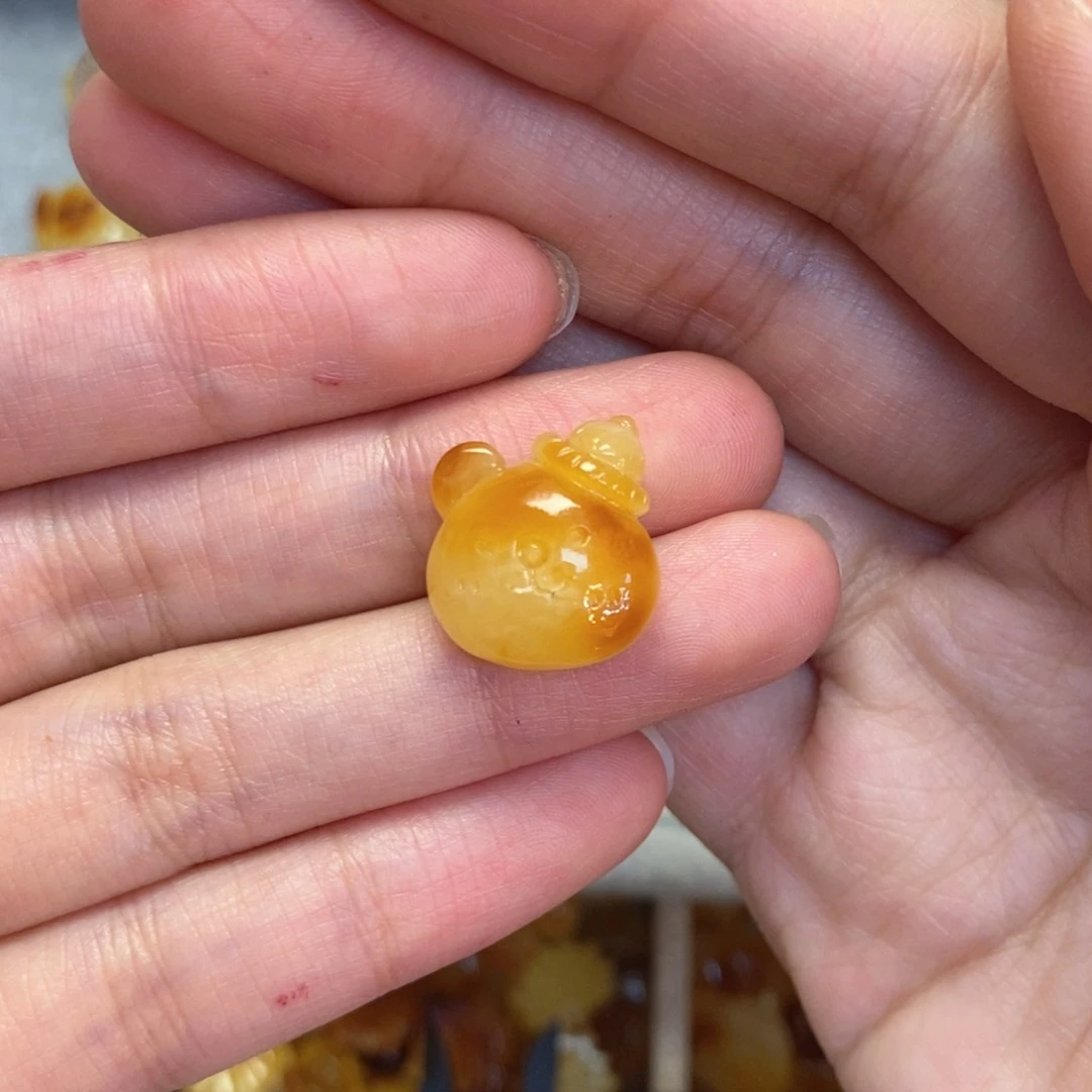 蜜蜡颈饰未镶嵌小熊头