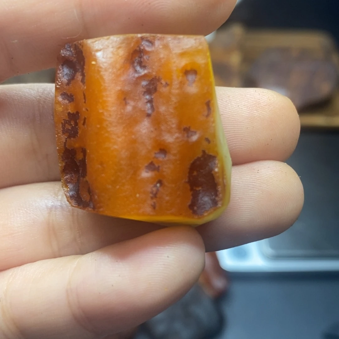 未镶嵌定制蜜蜡石