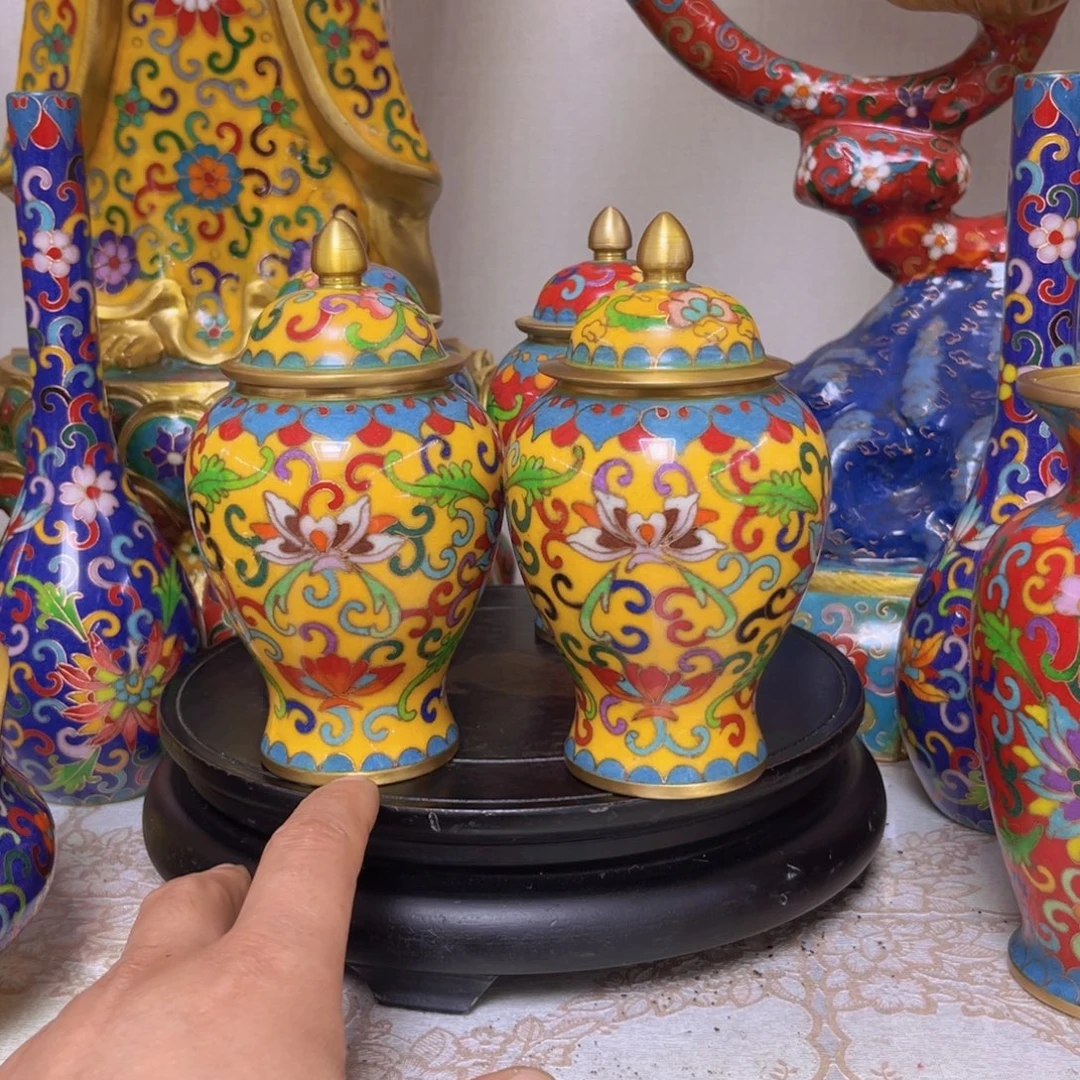 姬***昌铜铜胎掐丝珐琅将军罐一对