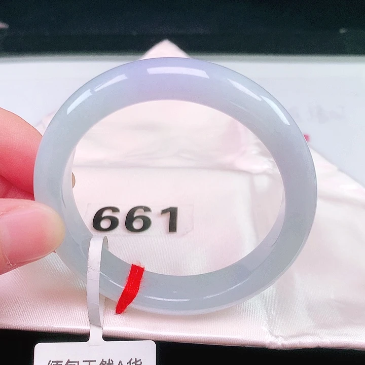 翡翠未镶嵌手镯661