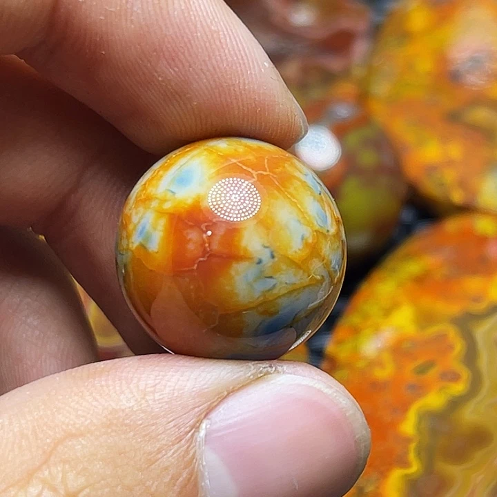 老***？玛瑙/玉髓未镶嵌颈饰